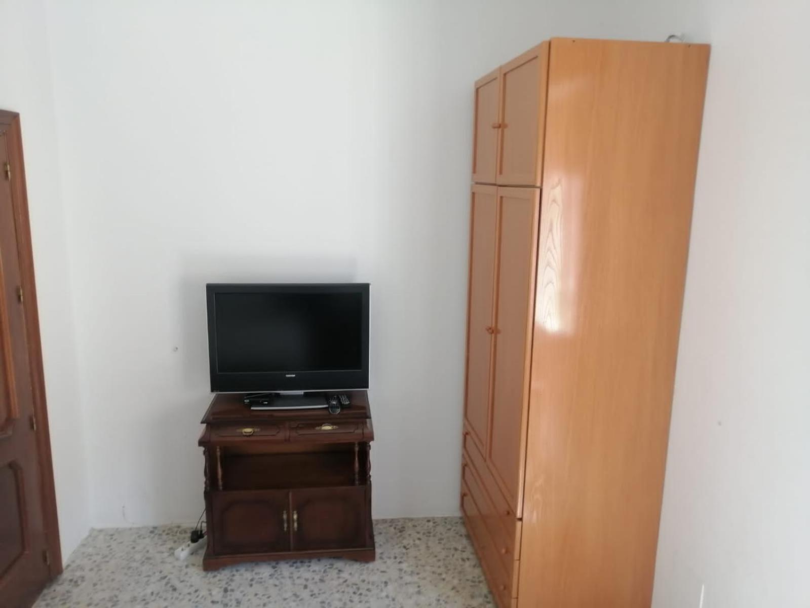 Privatunterkunft D Preciosa Grande Comoda Wifi Centro *