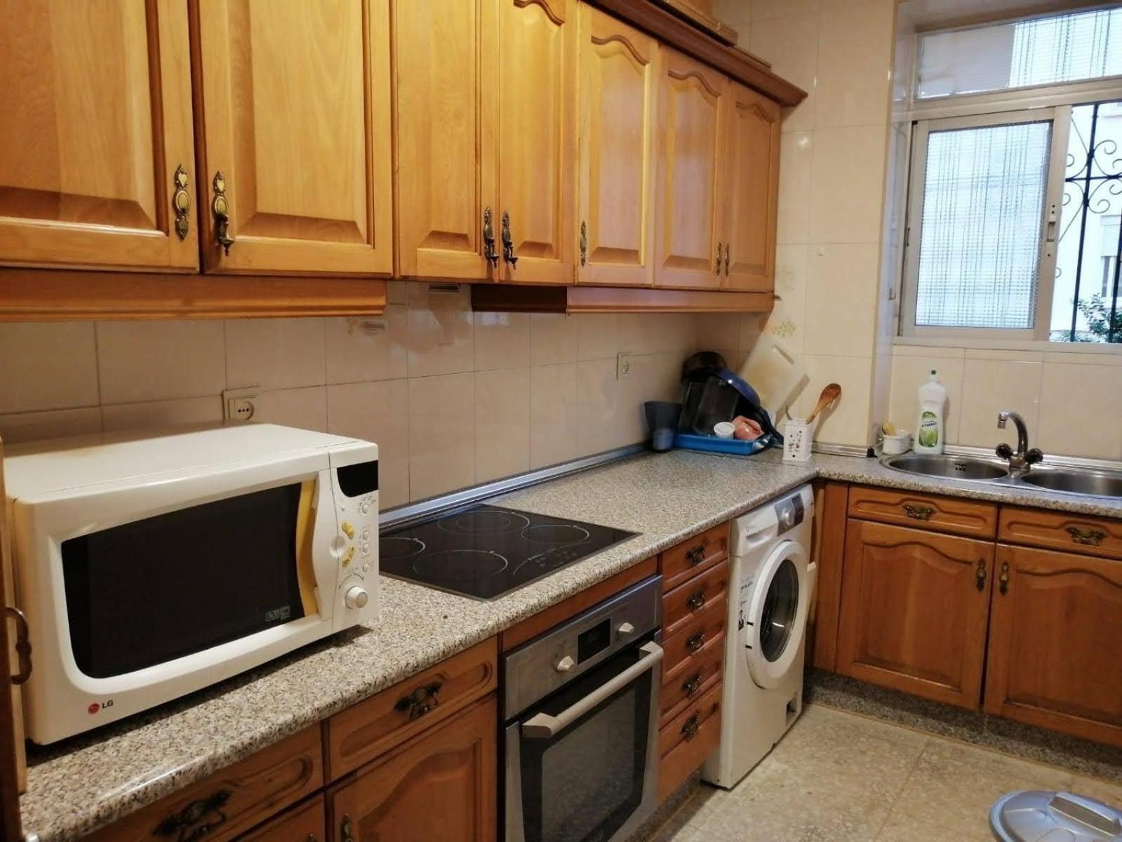 Privatunterkunft D Preciosa Grande Comoda Wifi Centro *